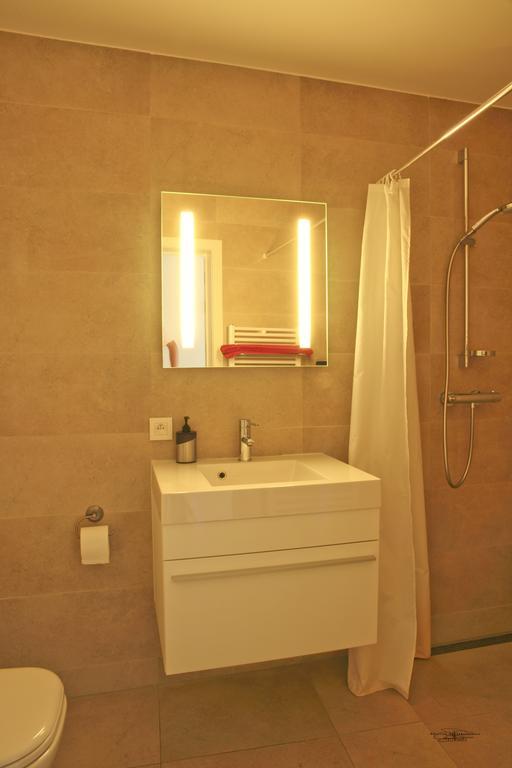 Place 2 Stay Gent Ngoại thất bức ảnh