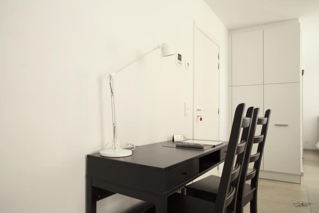 Place 2 Stay Gent Ngoại thất bức ảnh