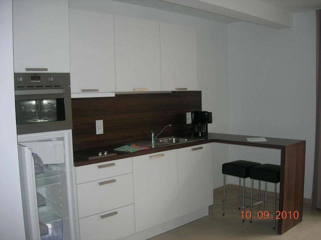 Place 2 Stay Gent Ngoại thất bức ảnh